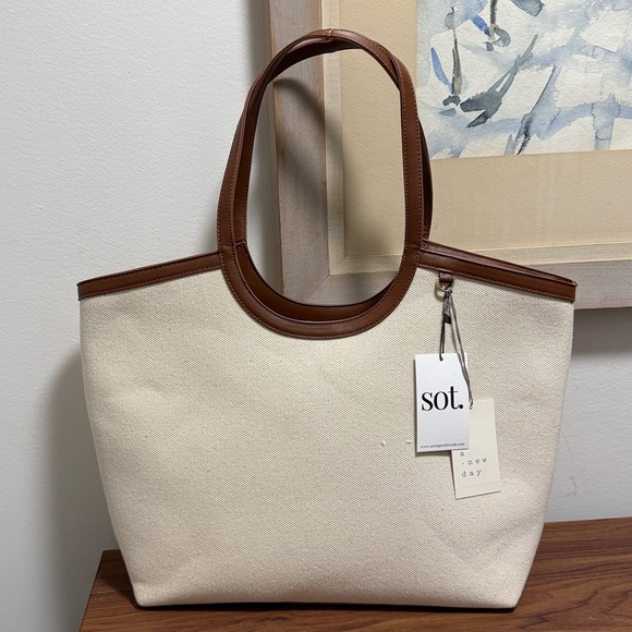 NWT A New Day Cut Out Tote Handbag Off White Textured Cotton Faux Leather Trim. - Picture 1 of 6